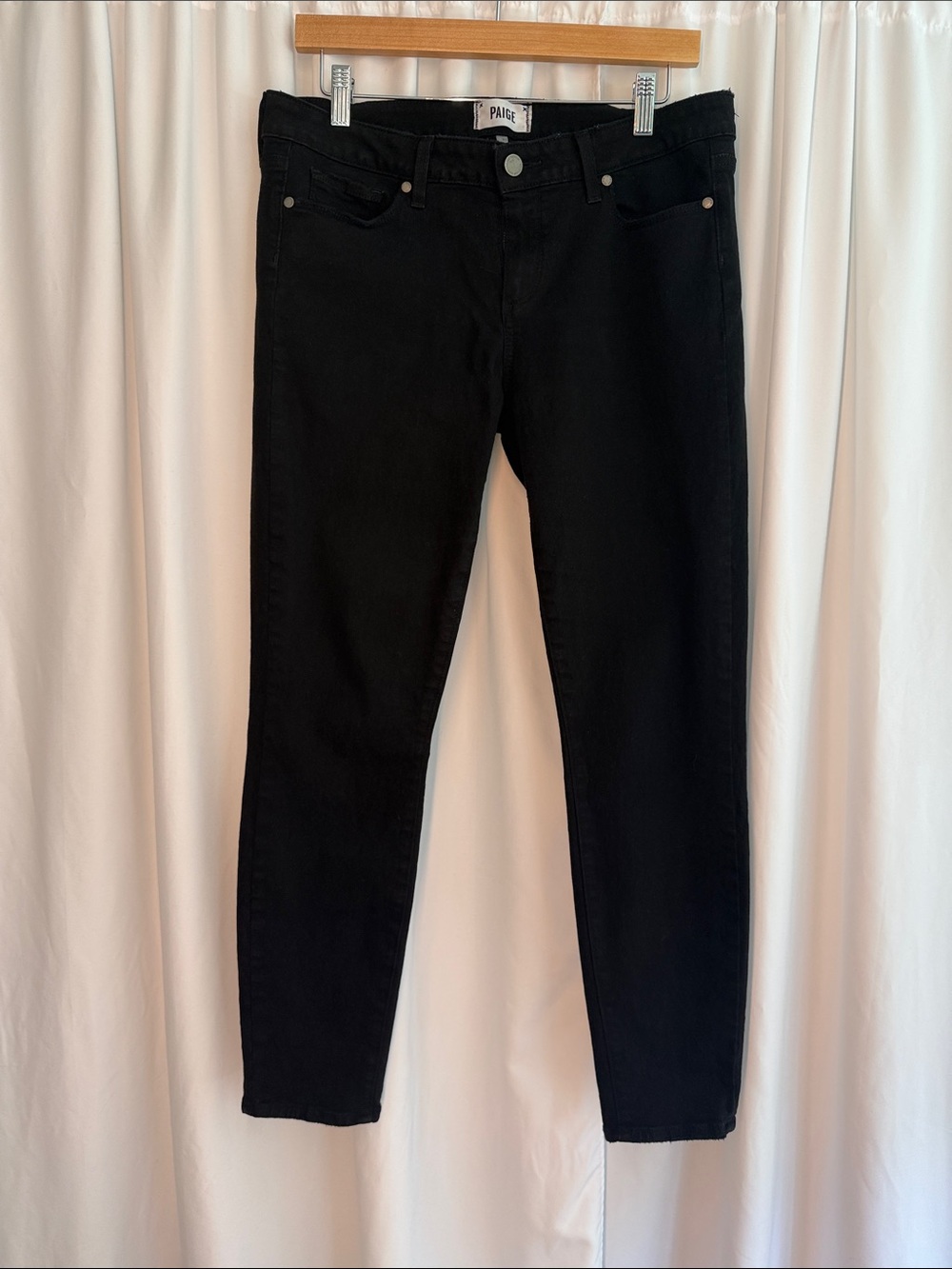 PAIGE Women's Ankle Jeans in Black